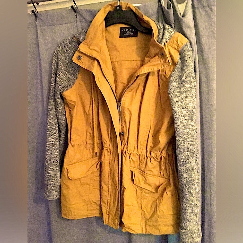 Love Tree Lightweight Drawstring Waist Jacket - Picture 4 of 13